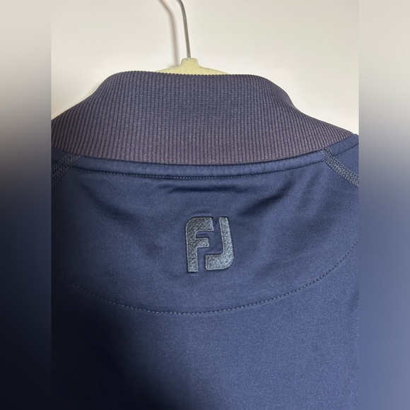 Large FootJoy pullover vest, Men’s large golf vest - Picture 4 of 8